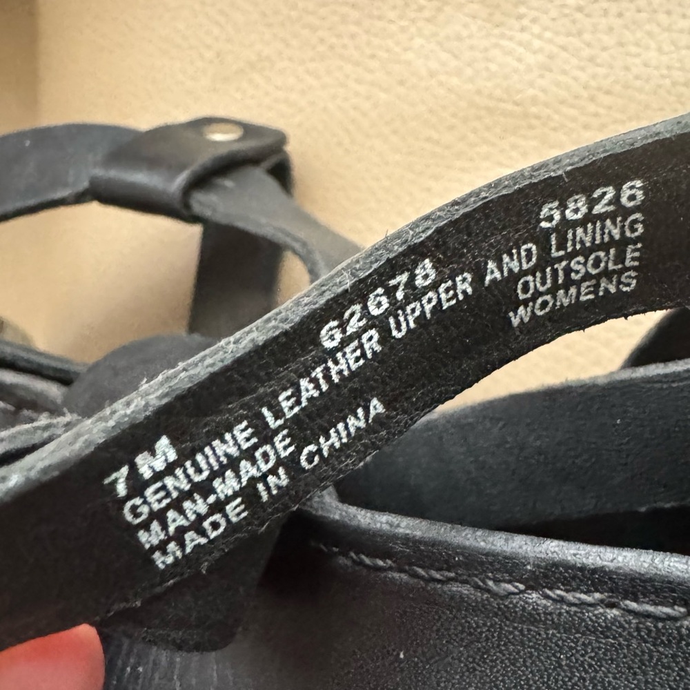 Timberland Black Leather Strapy Women’s Sandals Size 7 M - Picture 9 of 9